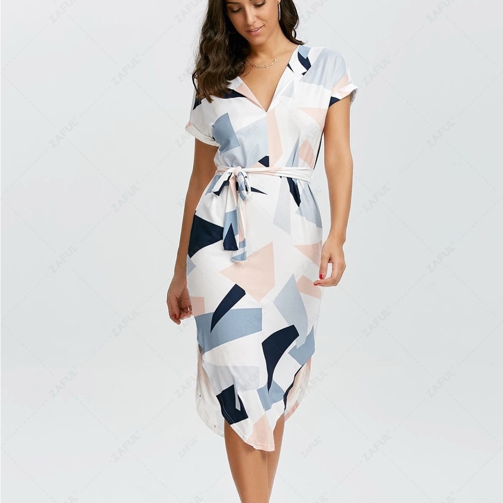 NWT Abstract Patterned Midi Dress M